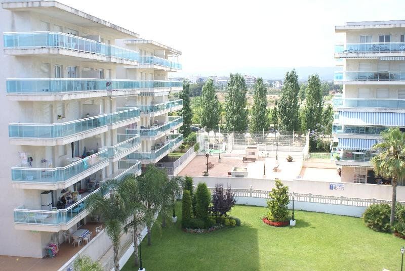 Uhc Village Park Apartments Salou Exterior photo